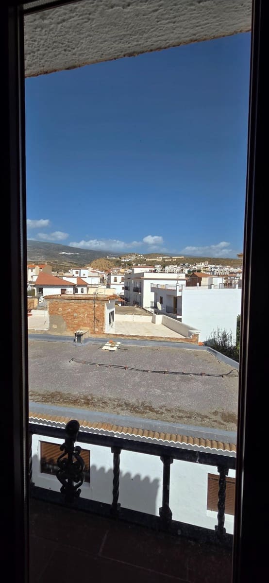 Ático de 2 habitaciones en Ugíjar en venta - 109.000 € (Ref: 10027460)