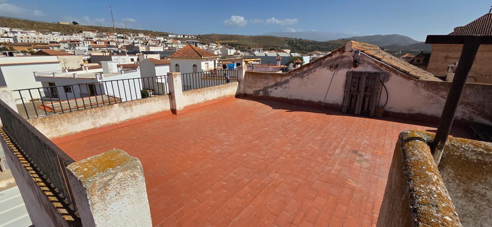 Ático de 2 habitaciones en Ugíjar en venta - 109.000 € (Ref: 10027460)