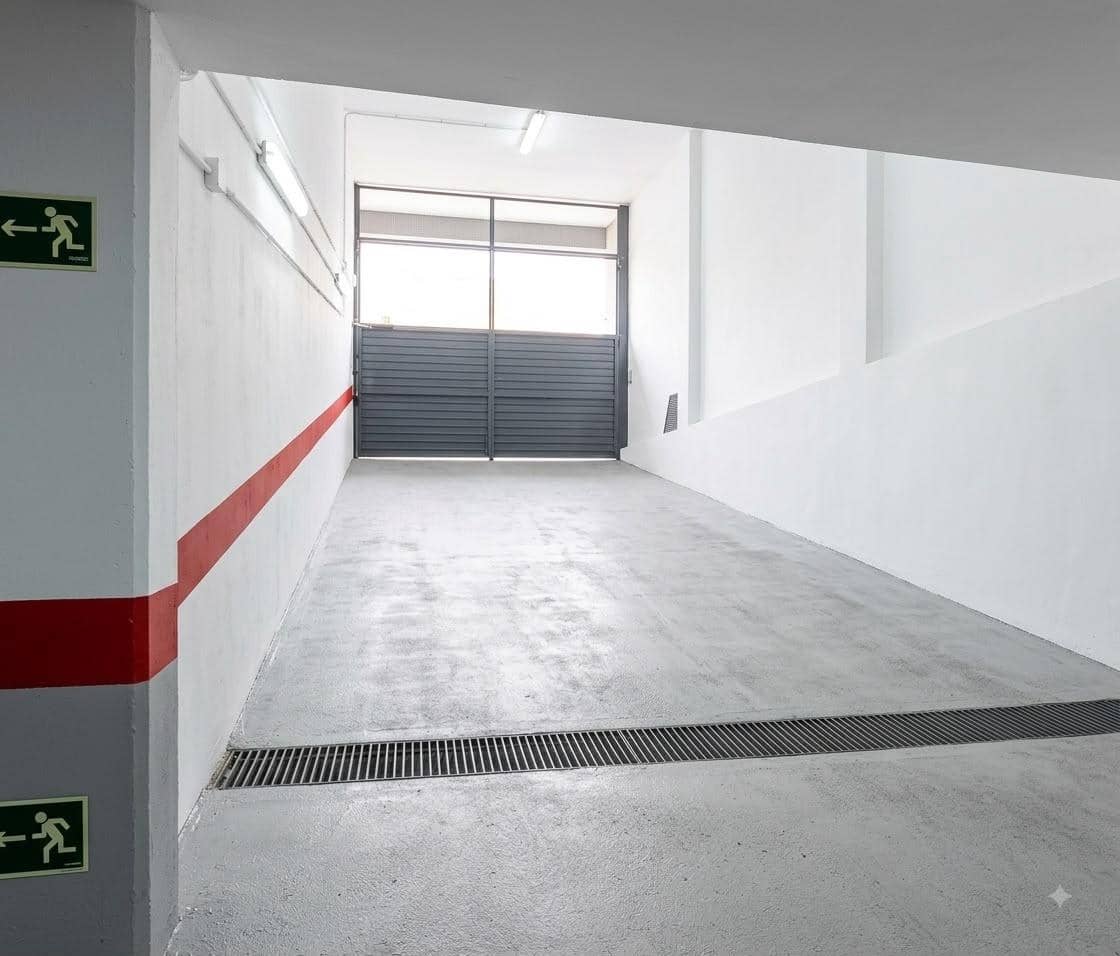 Garage for sale in Armilla - € 8,800 (Ref: 10037575)