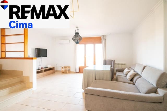 3 chambre Villa/Maison Mitoyenne à vendre à Baza avec garage - 190 000 € (Ref: 10037576)