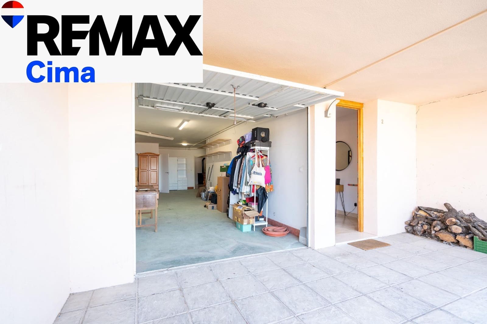 3 chambre Villa/Maison Mitoyenne à vendre à Baza avec garage - 190 000 € (Ref: 10037576)