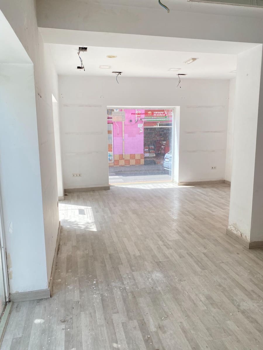 Commerciale da affittare in Granada citta - 850 € (Rif: 10041283)