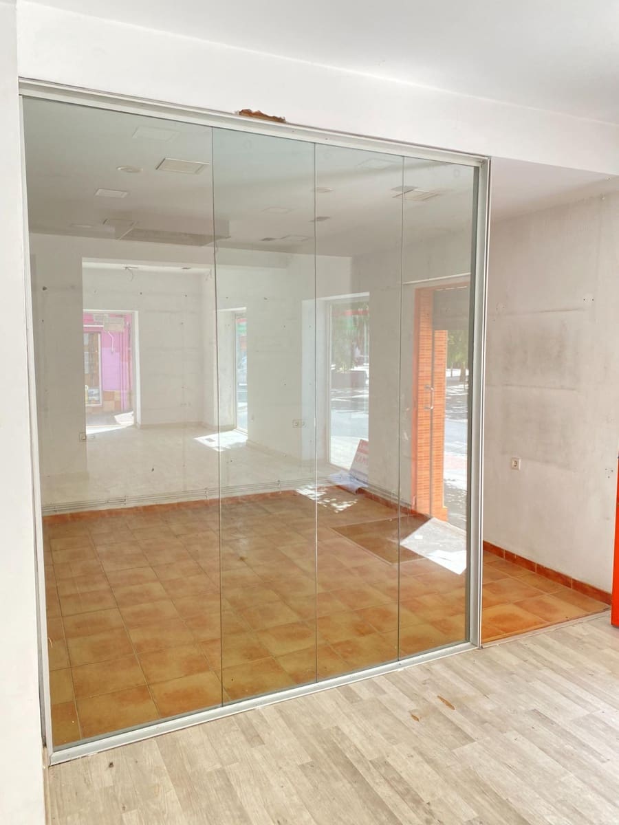 Commerciale da affittare in Granada citta - 850 € (Rif: 10041283)