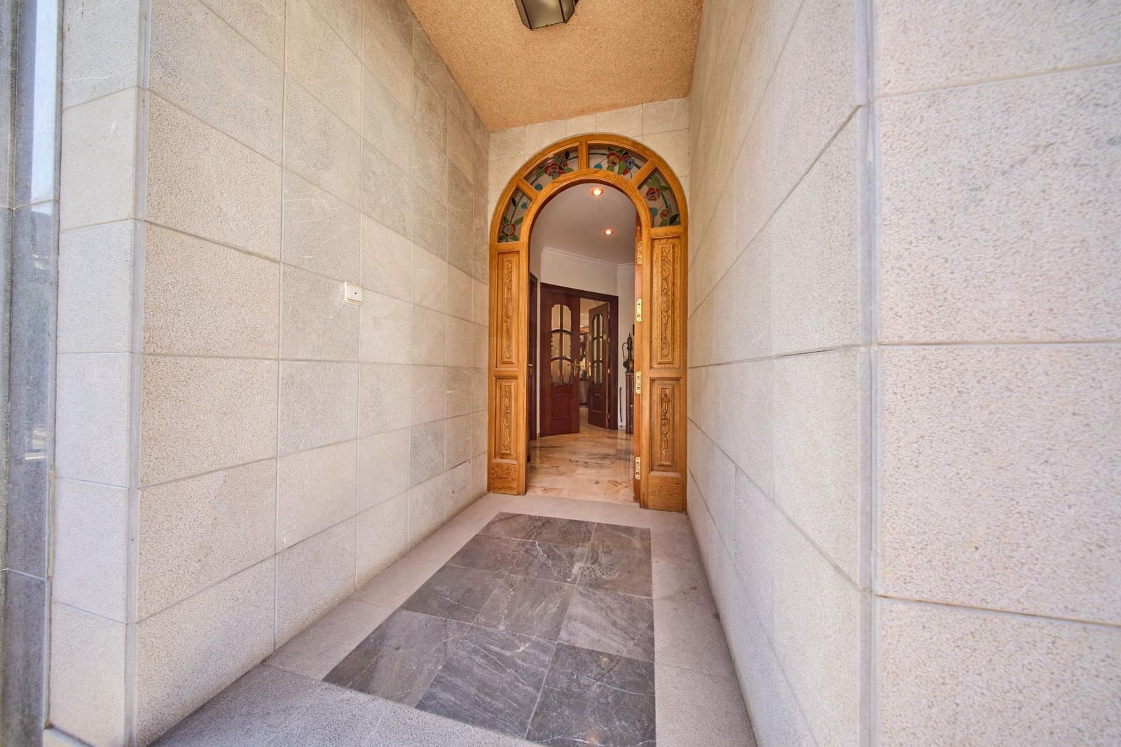5 sovrum Villa till salu i Granada stad med garage - 820 000 € (Ref: 10041284)