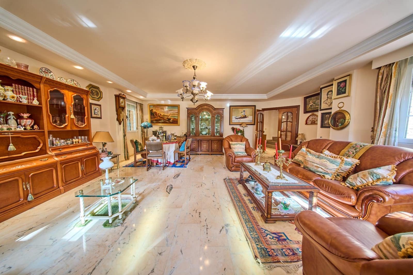 5 sovrum Villa till salu i Granada stad med garage - 820 000 € (Ref: 10041284)