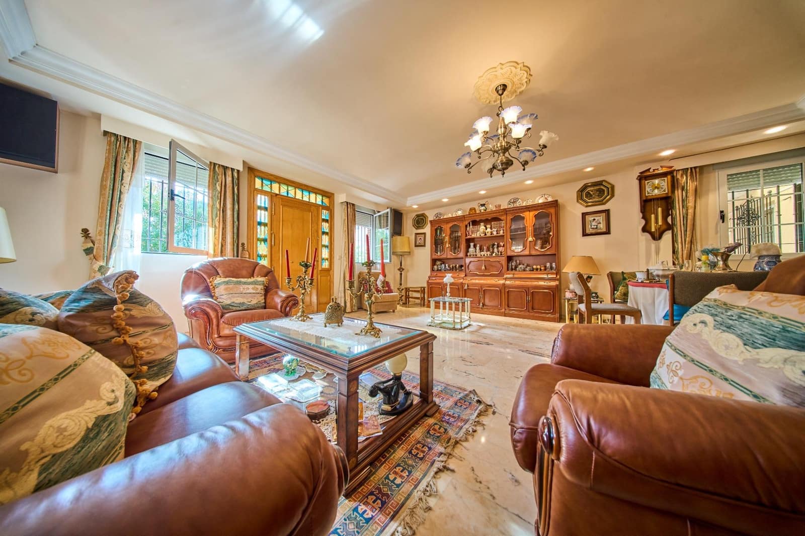 5 sovrum Villa till salu i Granada stad med garage - 820 000 € (Ref: 10041284)