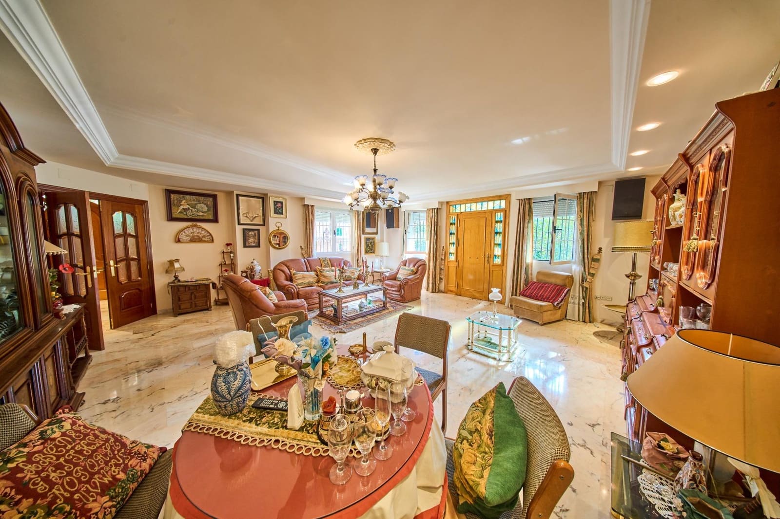 5 sovrum Villa till salu i Granada stad med garage - 820 000 € (Ref: 10041284)