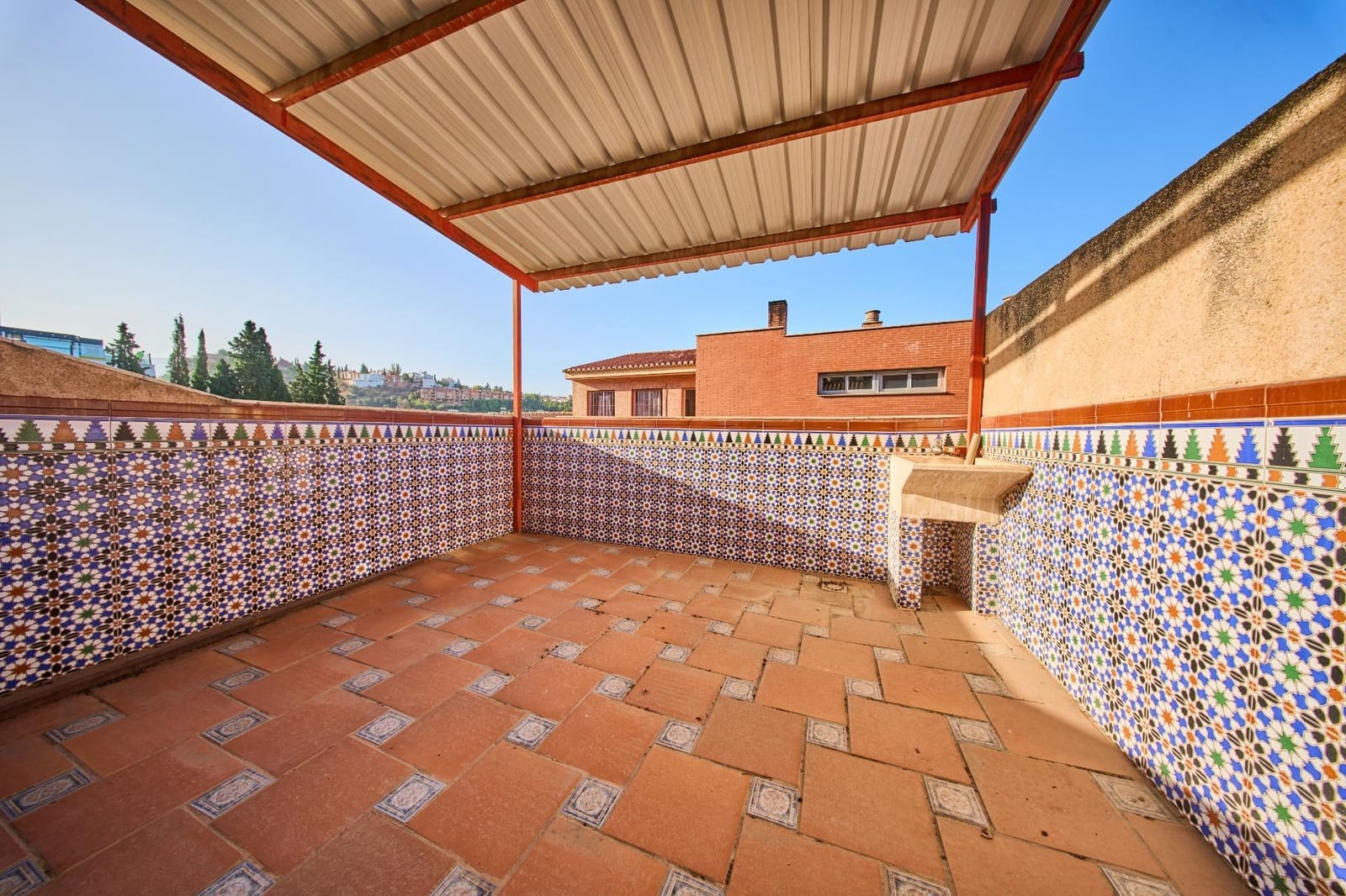 5 sovrum Villa till salu i Granada stad med garage - 820 000 € (Ref: 10041284)