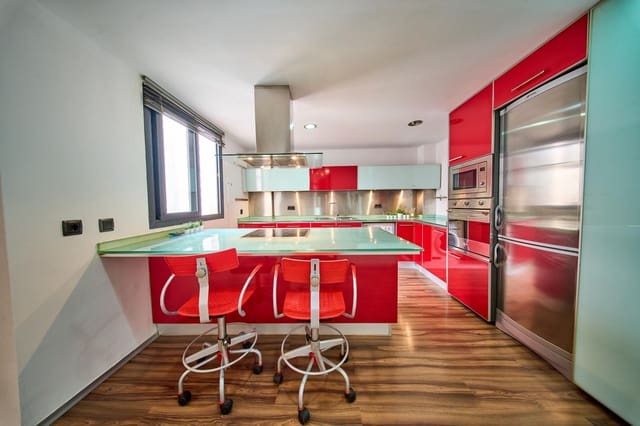 2 soverom Leilighet til salgs i Centro, Granada by - € 250 000 (Ref: 10041285)