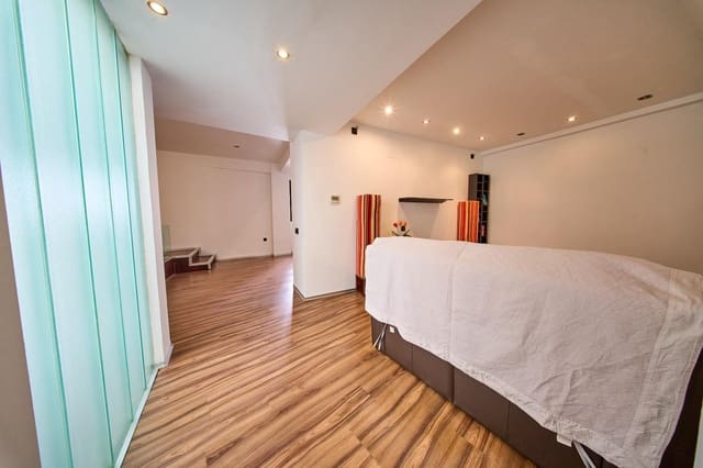 2 soverom Leilighet til salgs i Centro, Granada by - € 250 000 (Ref: 10041285)