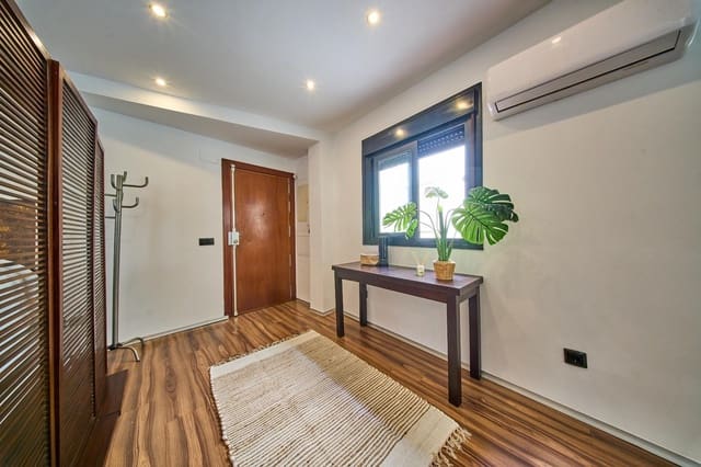 2 soverom Leilighet til salgs i Centro, Granada by - € 250 000 (Ref: 10041285)