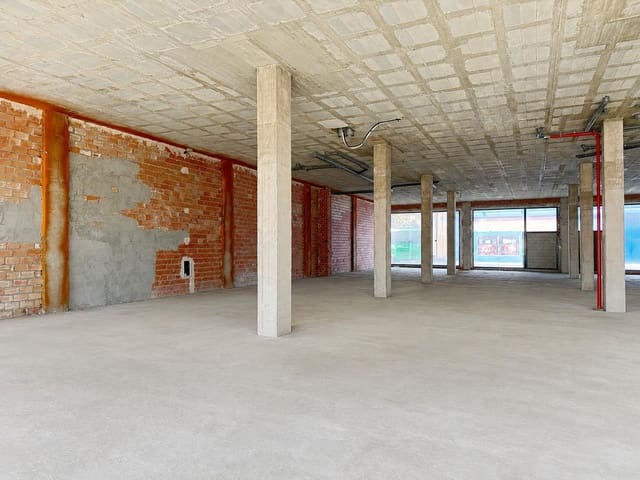 Erhverv til salg i Armilla - € 260.000 (Ref: 10043202)