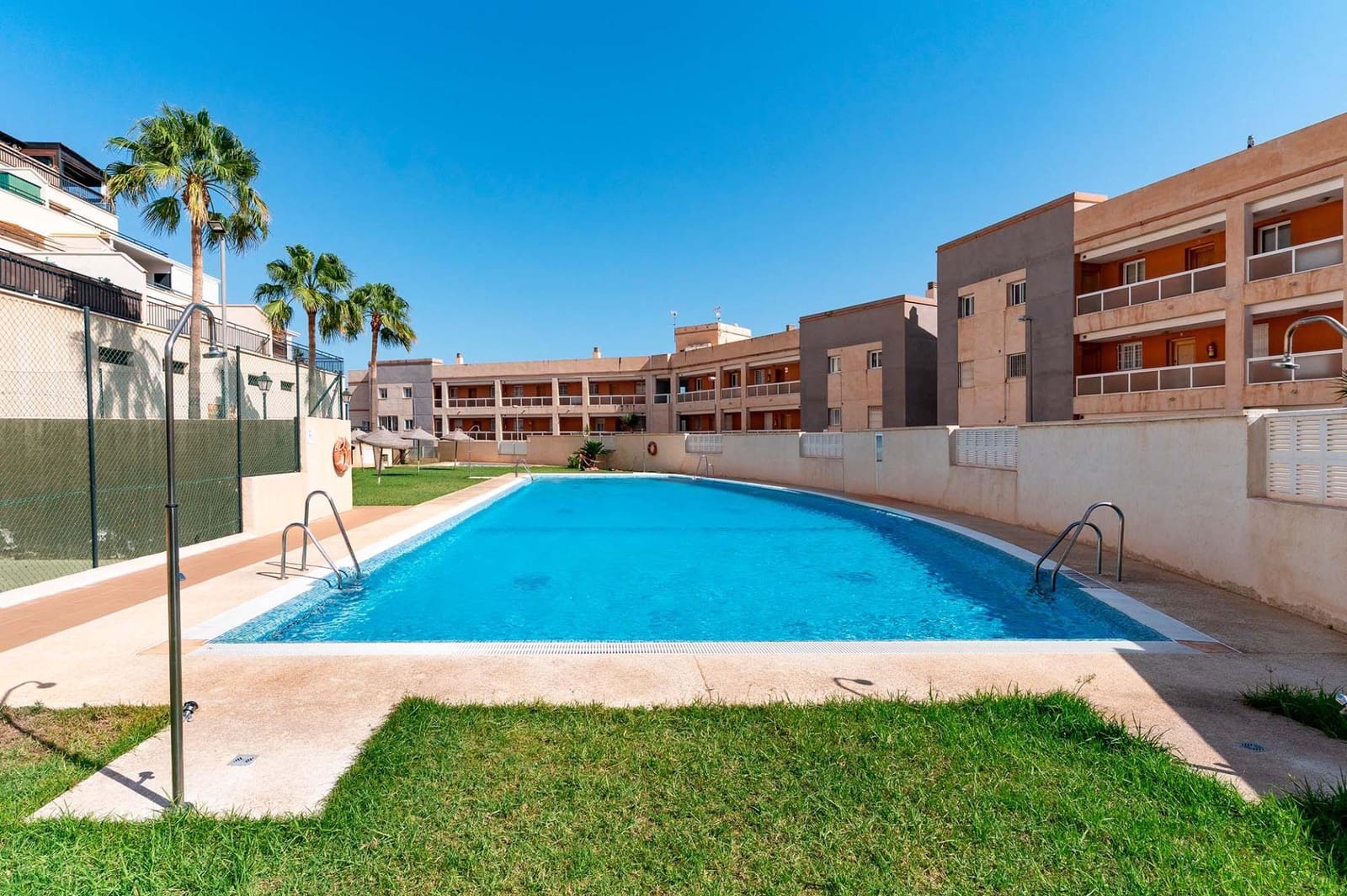 1 bedroom Apartment for rent in Aguadulce (Almeria) with pool garage - € 500 (Ref: 10043203)