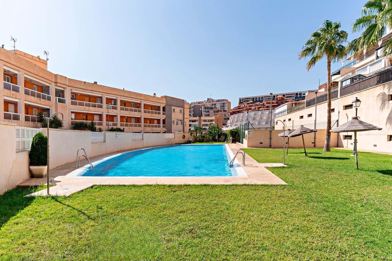 1 bedroom Apartment for rent in Aguadulce (Almeria) with pool garage - € 500 (Ref: 10043203)