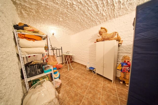 10 quarto Casa em Banda para venda em Beas de Guadix com garagem - 140 000 € (Ref: 10045228)