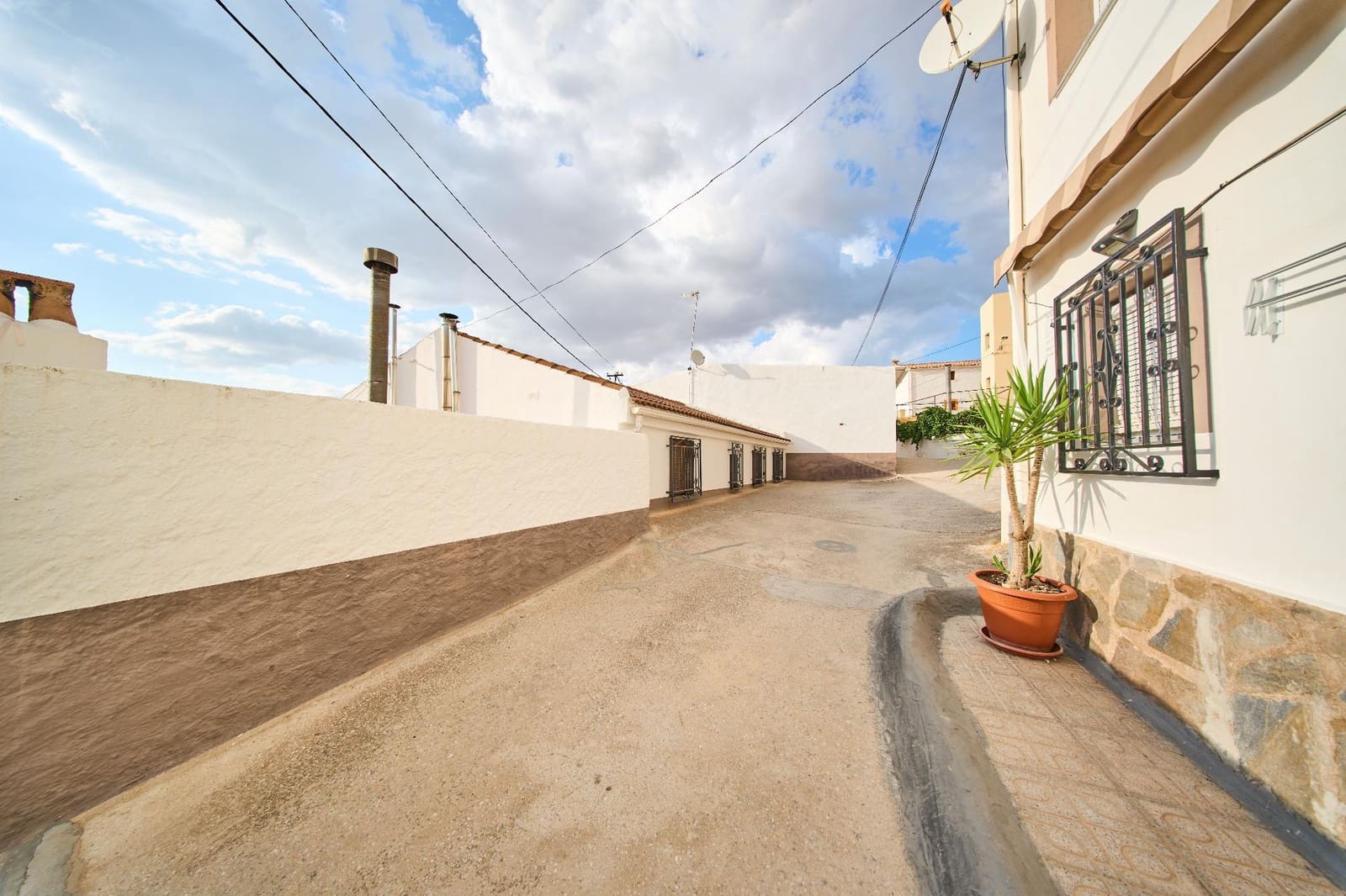 10 chambre Maison de Ville à vendre à Beas de Guadix avec garage - 140 000 € (Ref: 10045228)