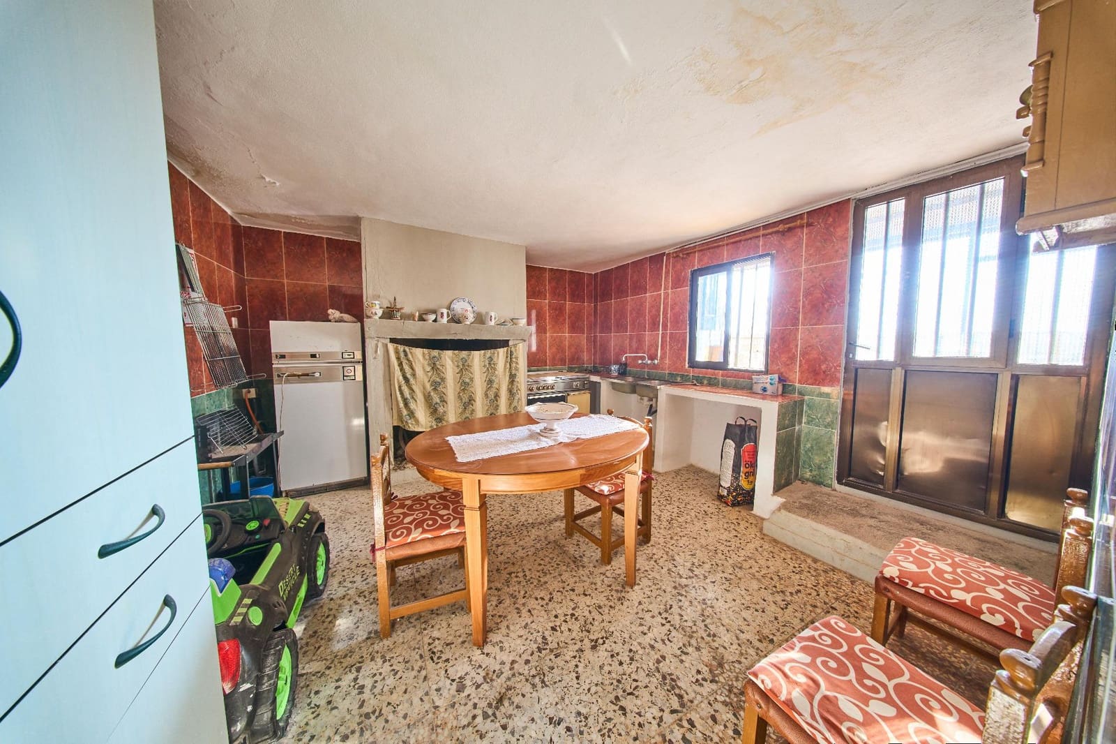 11 sypialnia Dom na sprzedaż w Beas de Guadix z garażem - 140 000 € (Ref: 10045228)