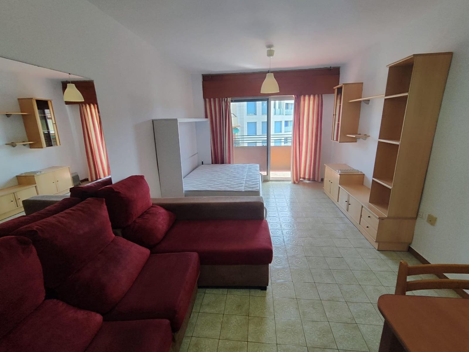 1 bedroom Flat for rent in Granada city - € 800 (Ref: 10045229)