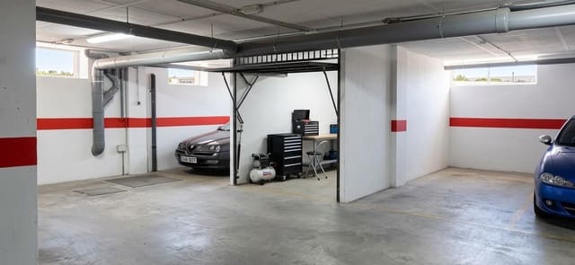 Garaż na sprzedaż w La Zubia - 19 000 € (Ref: 10047517)