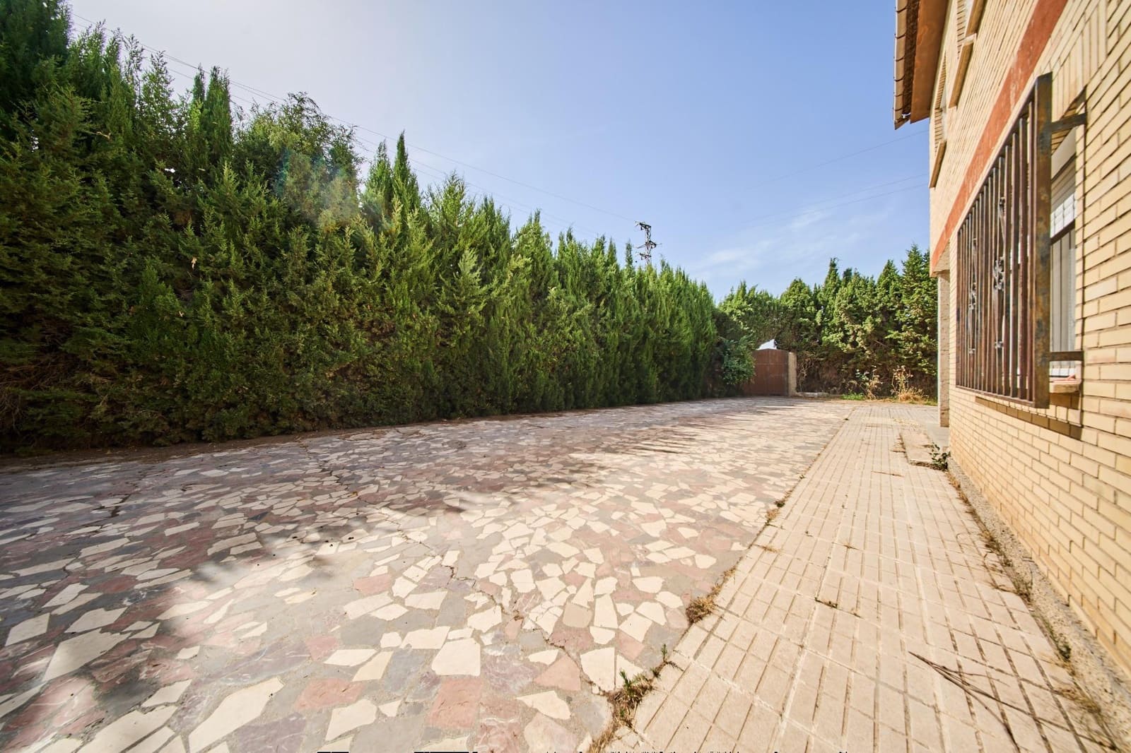 5 bedroom Finca/Country House for sale in Alhendin - € 350,000 (Ref: 10047519)