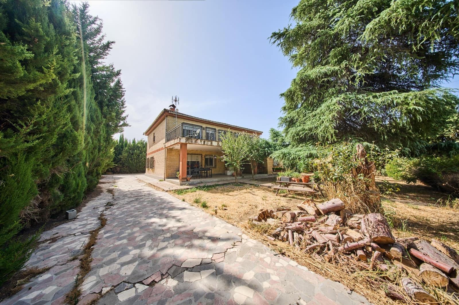 5 bedroom Finca/Country House for sale in Alhendin - € 350,000 (Ref: 10047519)