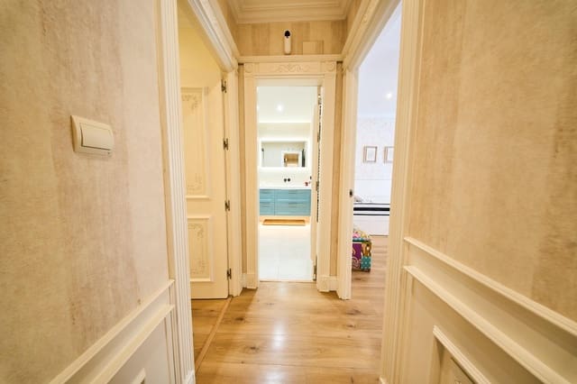 3 slaapkamer Flat te koop in Centro, Granada stad - € 515.000 (Ref: 10055509)