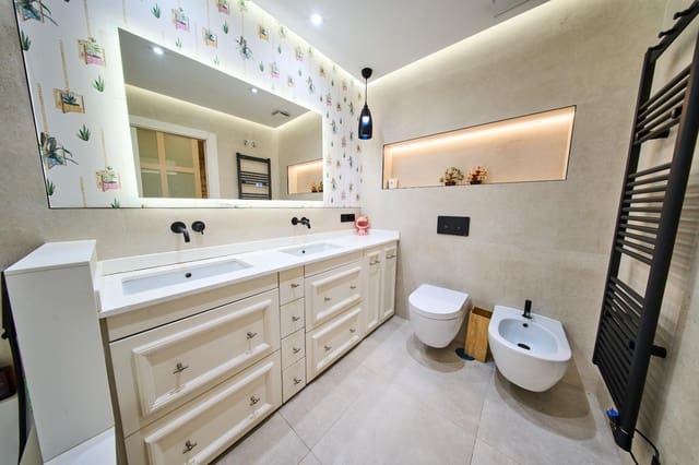 3 slaapkamer Flat te koop in Centro, Granada stad - € 515.000 (Ref: 10055509)