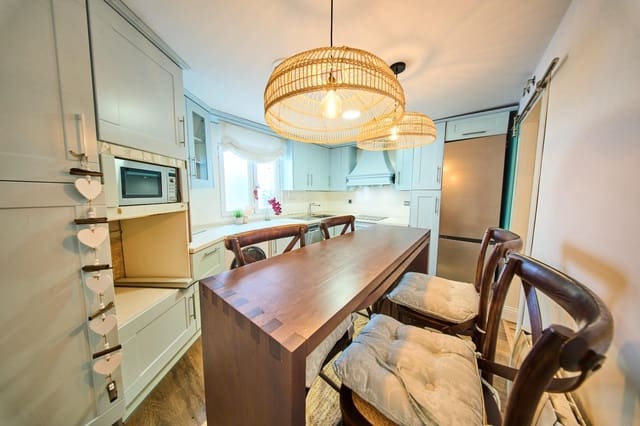 3 sovrum Lägenhet till salu i Centro, Granada stad - 515 000 € (Ref: 10055509)