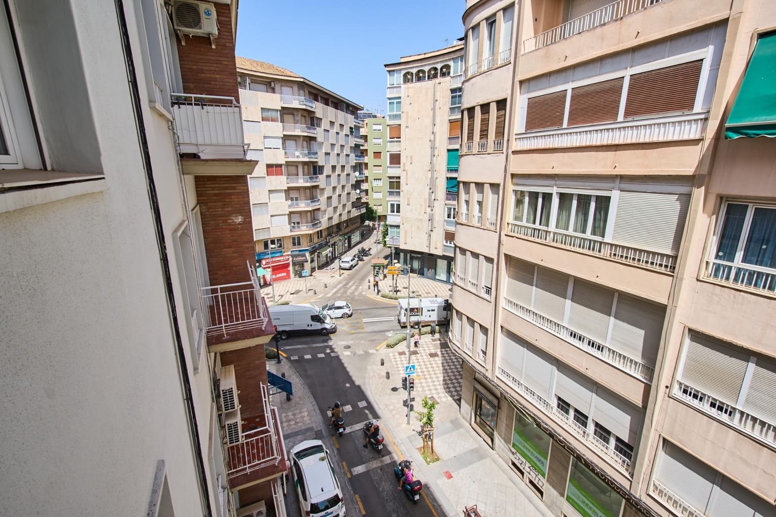 3 bedroom Flat for sale in Granada city - € 515,000 (Ref: 10055509)