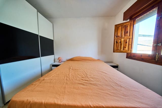 3 bedroom Townhouse for sale in Cacín - € 59,000 (Ref: 10055511)
