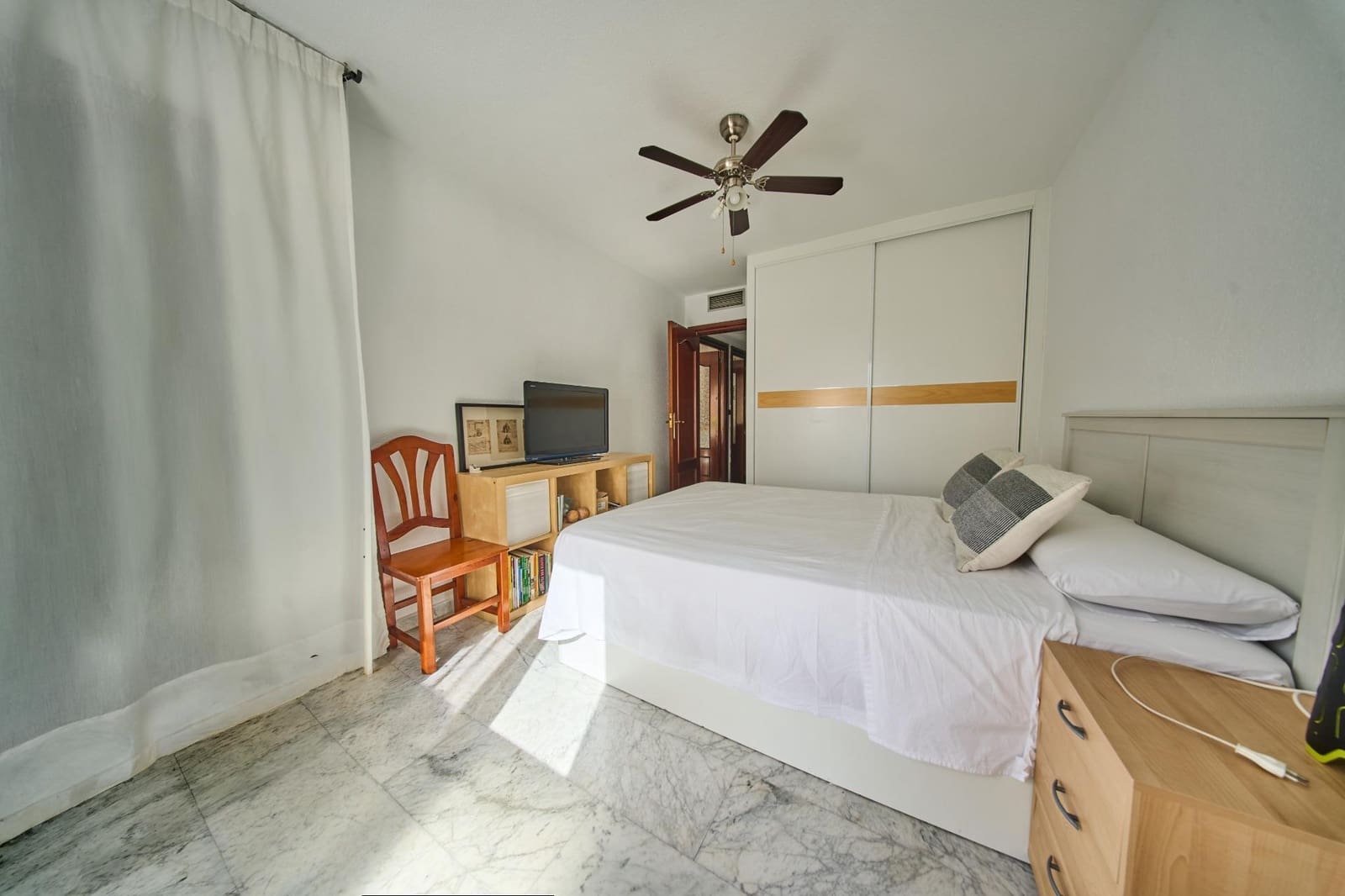 1 soveværelse Lejlighed til salg i Malaga by - € 415.000 (Ref: 10059432)