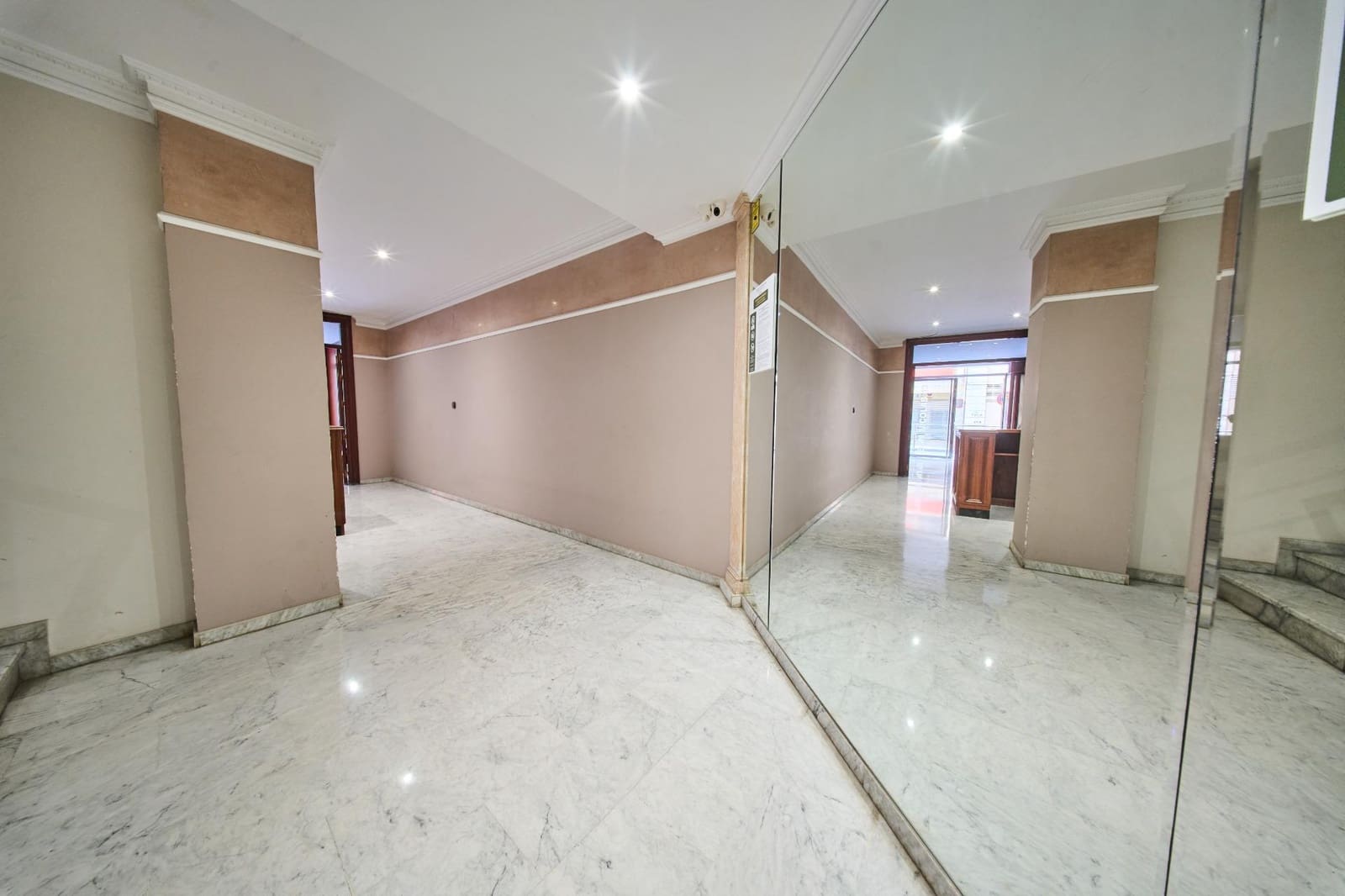 1 soveværelse Lejlighed til salg i Malaga by - € 415.000 (Ref: 10059432)