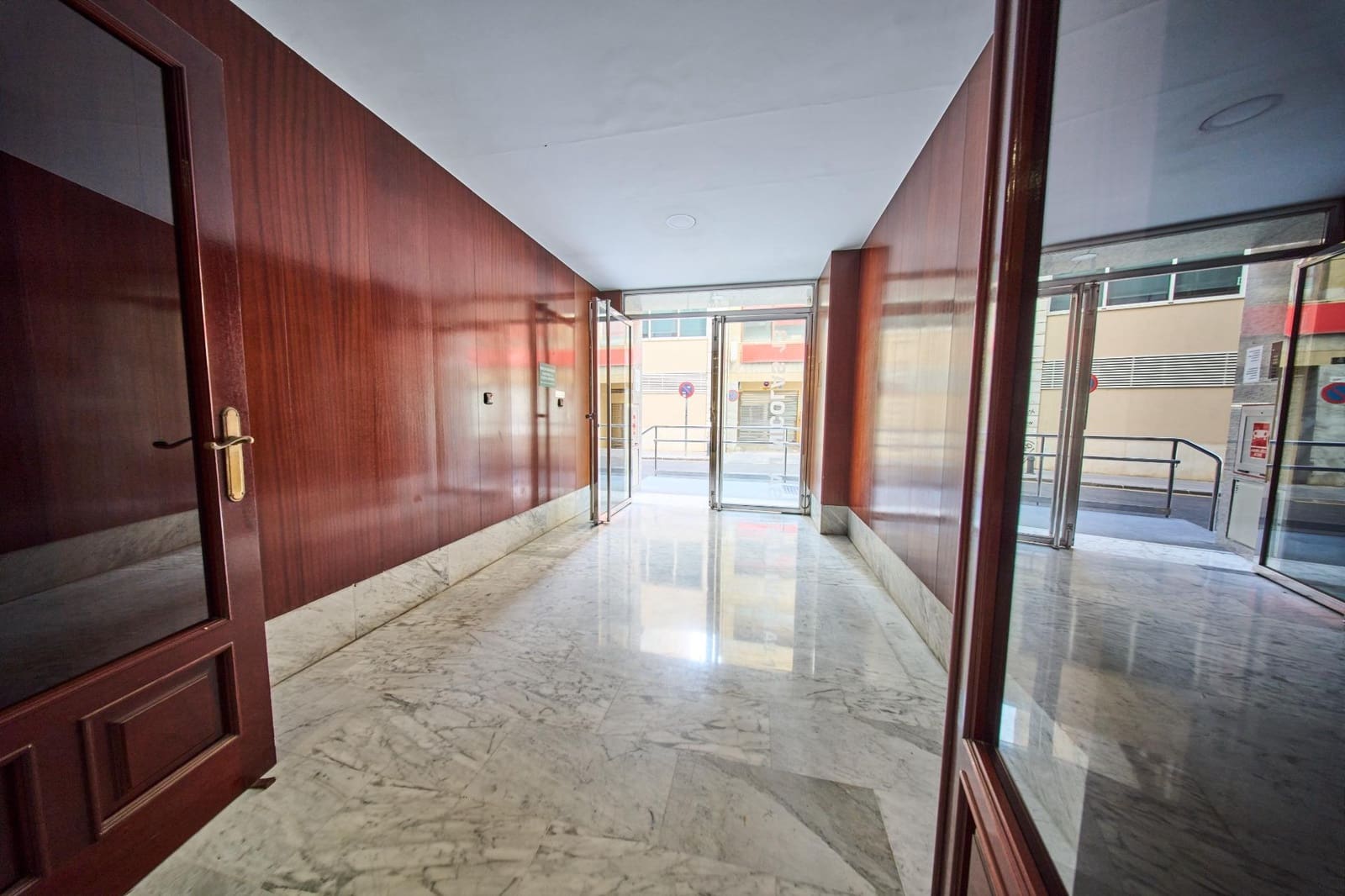 1 soveværelse Lejlighed til salg i Malaga by - € 415.000 (Ref: 10059432)