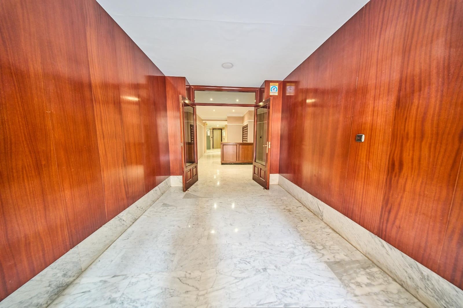 1 soveværelse Lejlighed til salg i Malaga by - € 415.000 (Ref: 10059432)