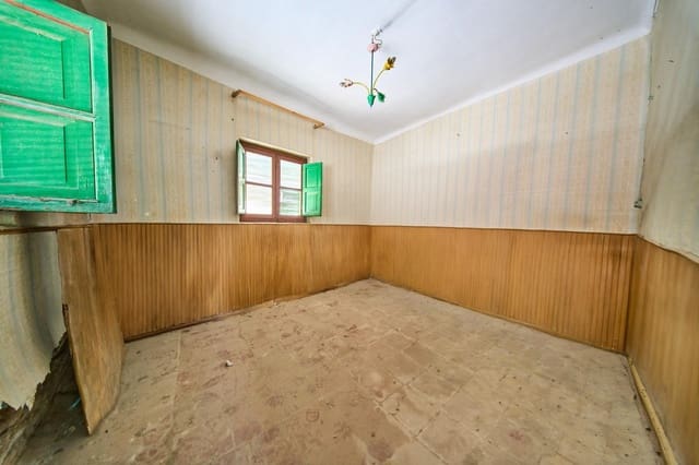 Casa de 3 habitaciones en Atarfe en venta - 85.000 € (Ref: 10062193)