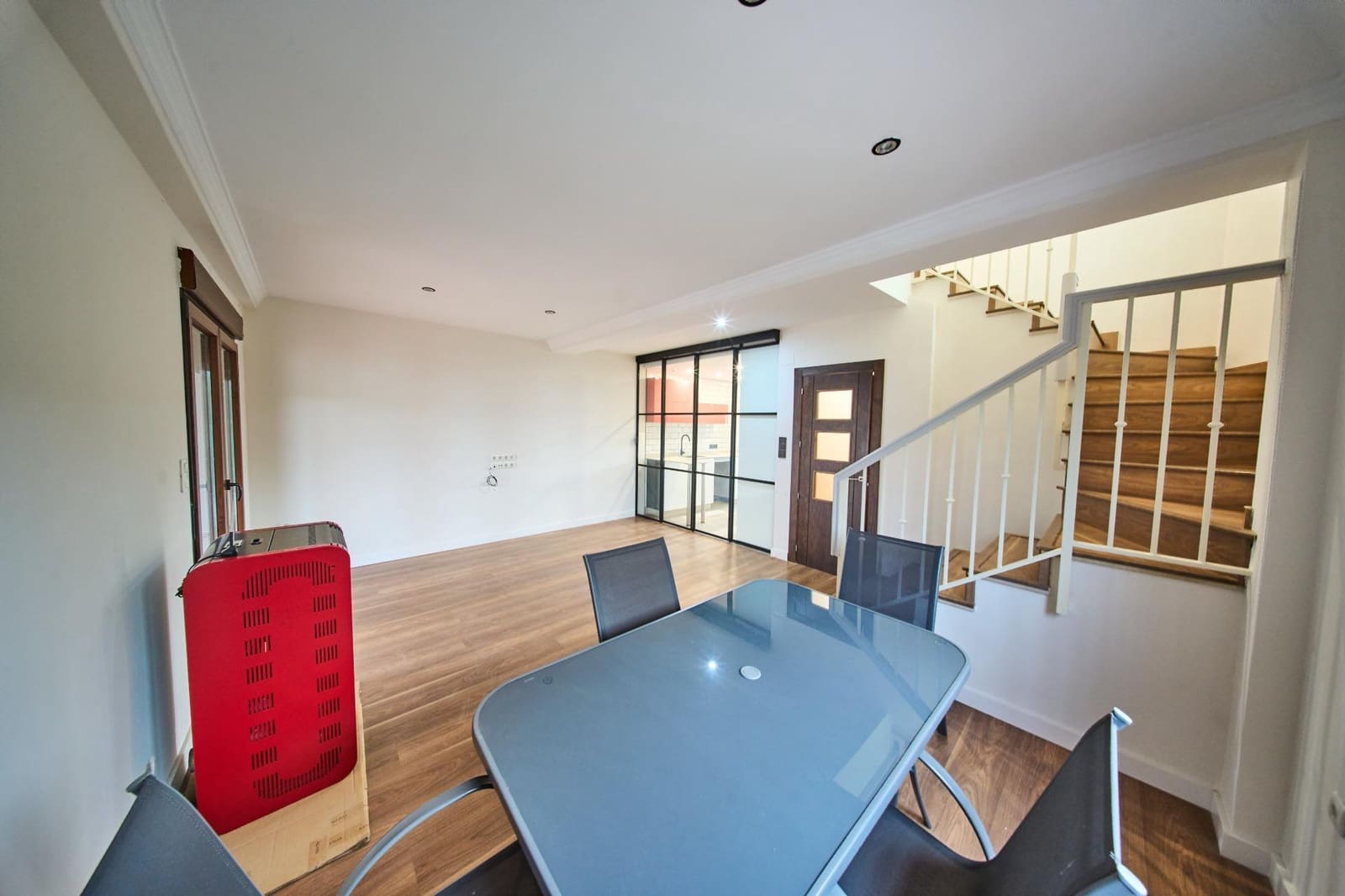 3 camera da letto Villetta Bifamiliare in vendita in Las Gabias con piscina - 350.000 € (Rif: 10067870)