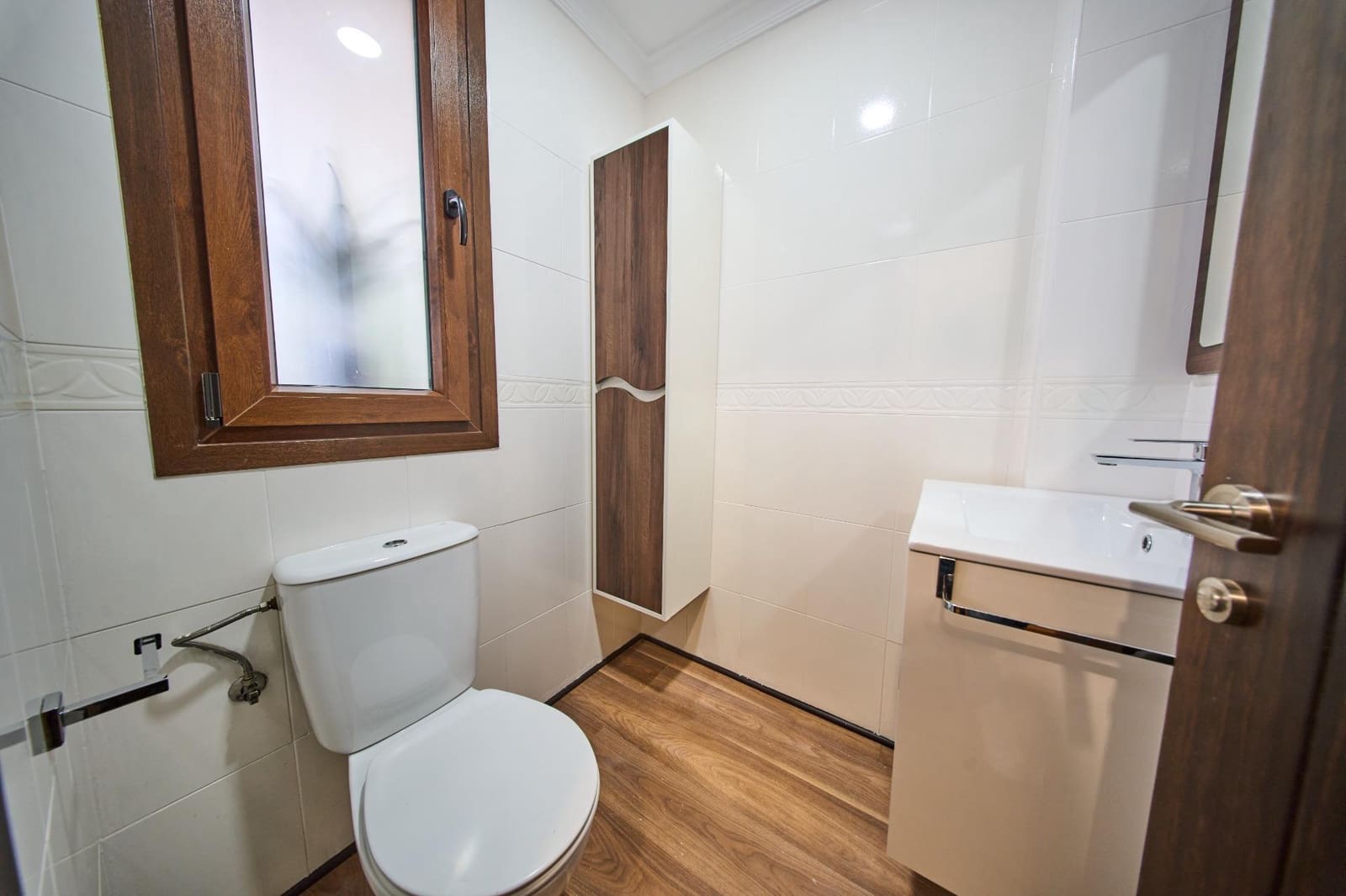 3 camera da letto Villetta Bifamiliare in vendita in Las Gabias con piscina - 350.000 € (Rif: 10067870)
