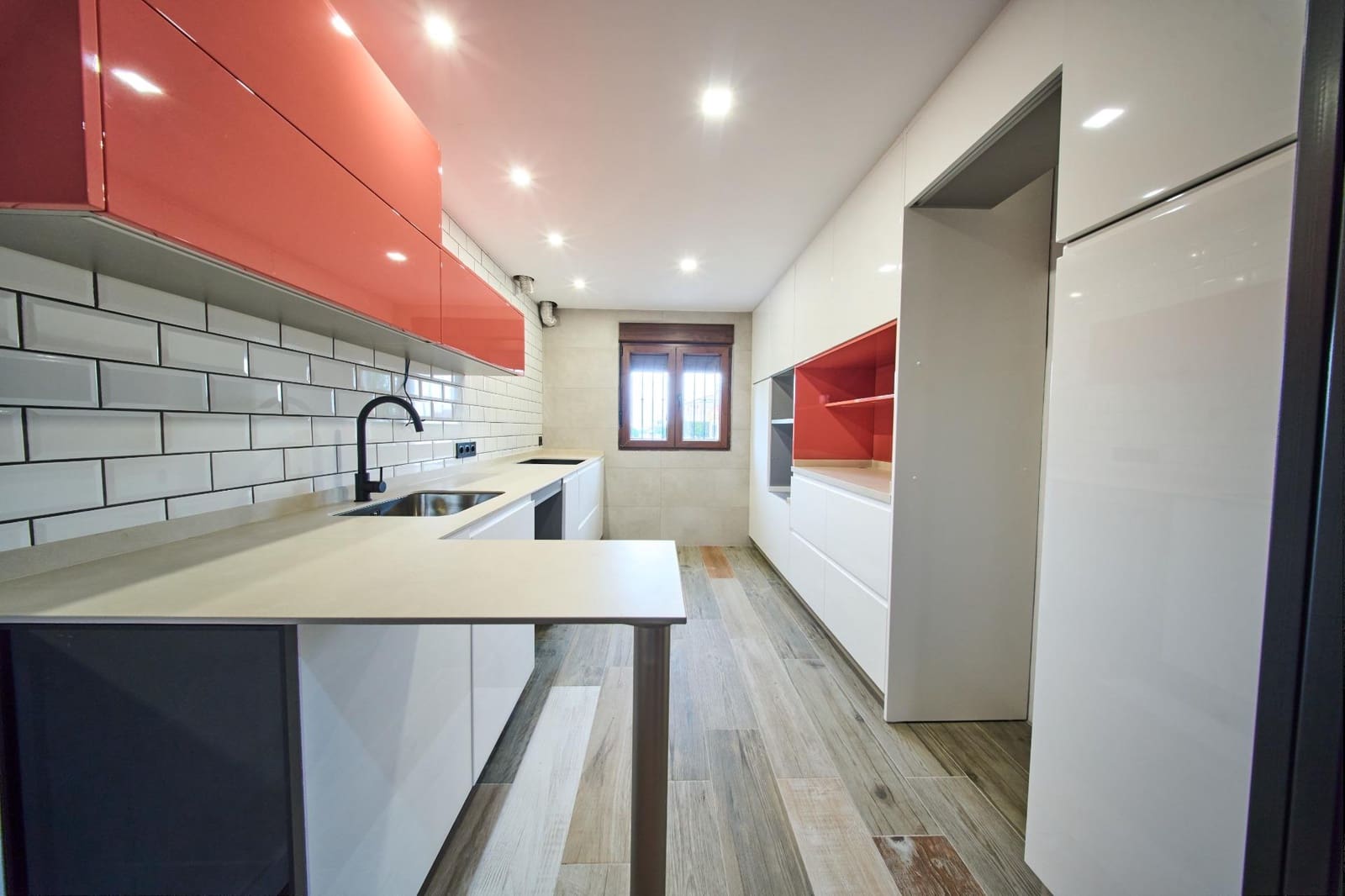 3 camera da letto Villetta Bifamiliare in vendita in Las Gabias con piscina - 350.000 € (Rif: 10067870)