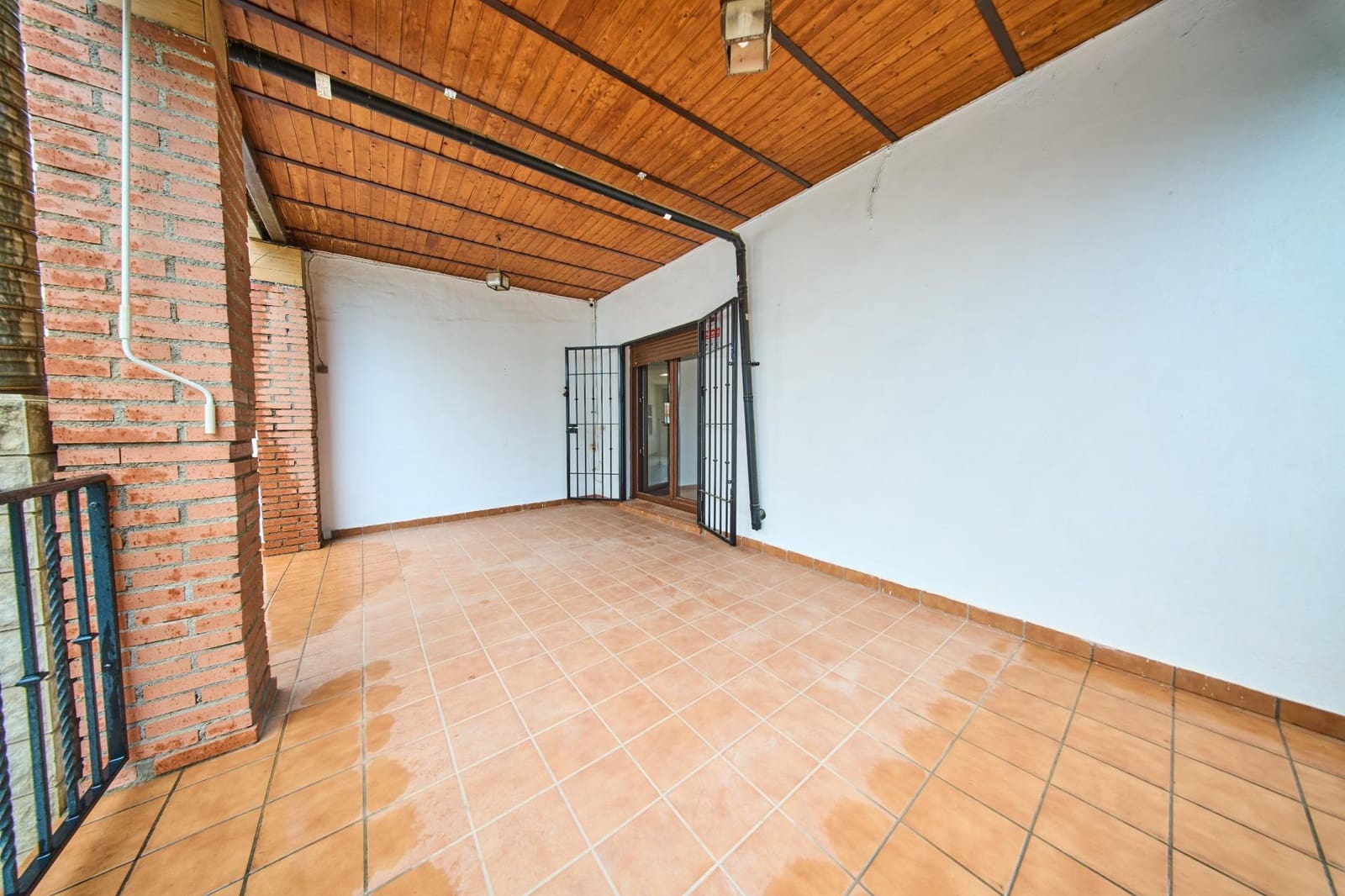 3 camera da letto Villetta Bifamiliare in vendita in Las Gabias con piscina - 350.000 € (Rif: 10067870)