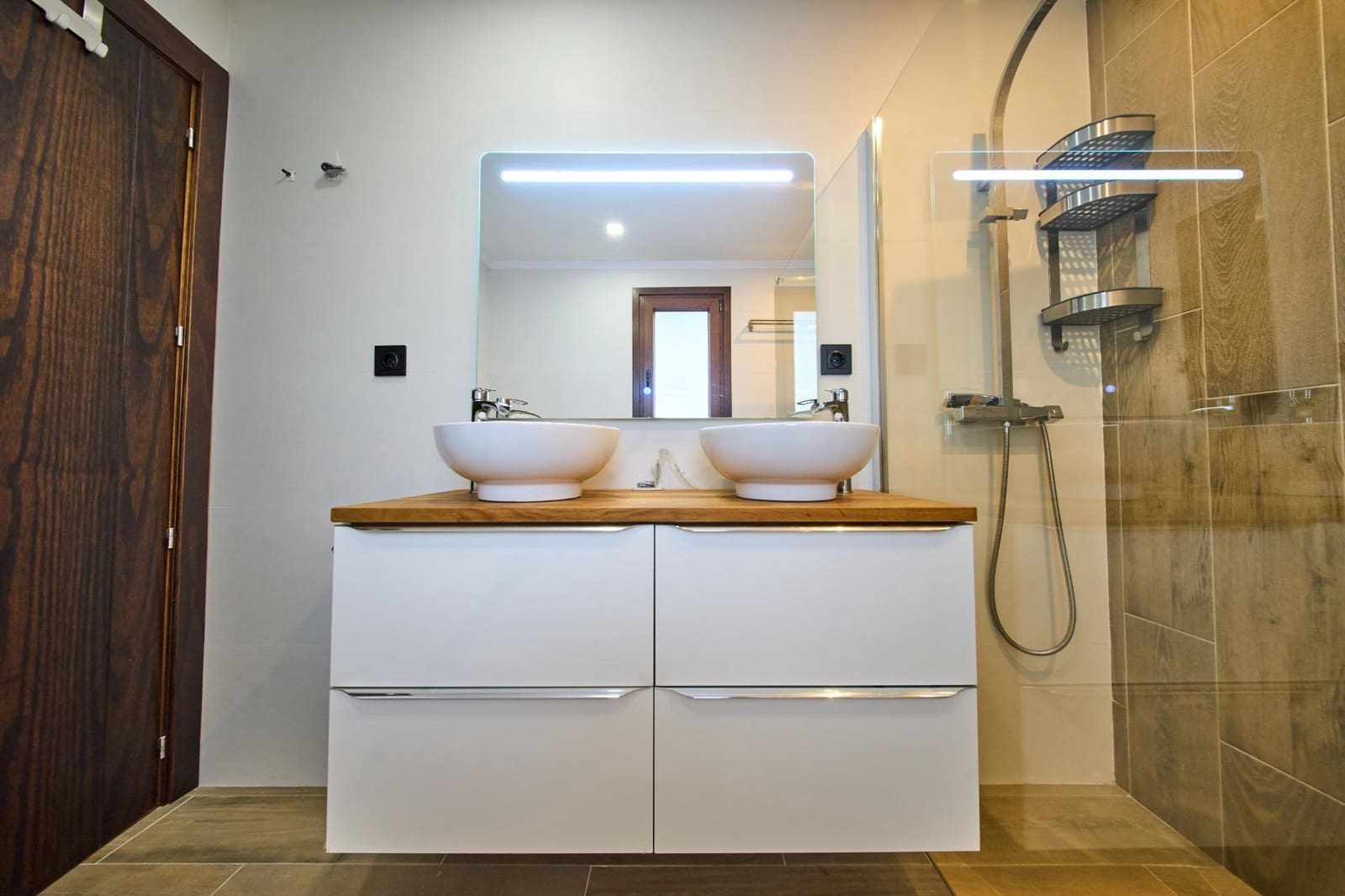 3 camera da letto Villetta Bifamiliare in vendita in Las Gabias con piscina - 350.000 € (Rif: 10067870)