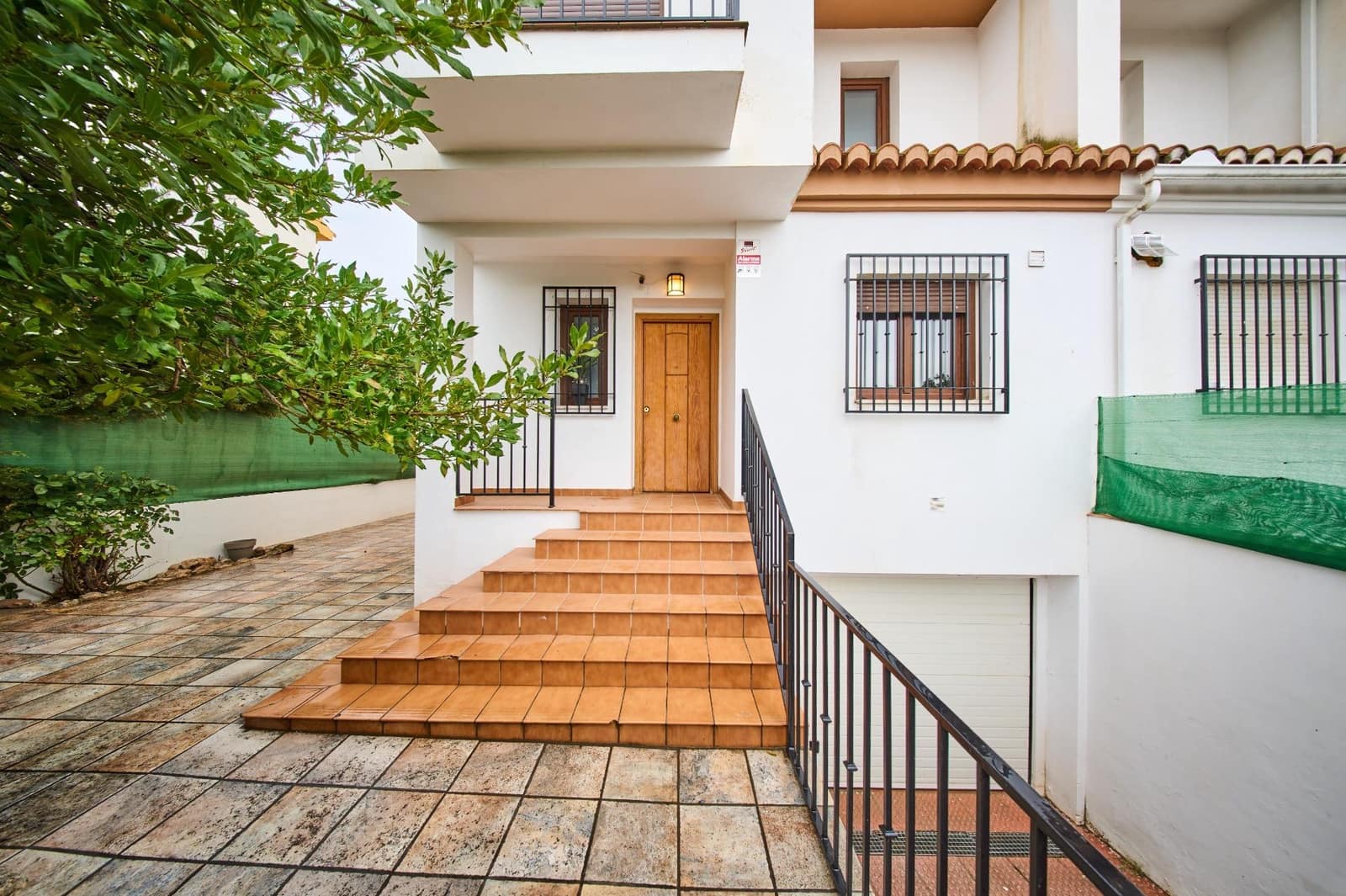 3 camera da letto Villetta Bifamiliare in vendita in Las Gabias con piscina - 350.000 € (Rif: 10067870)