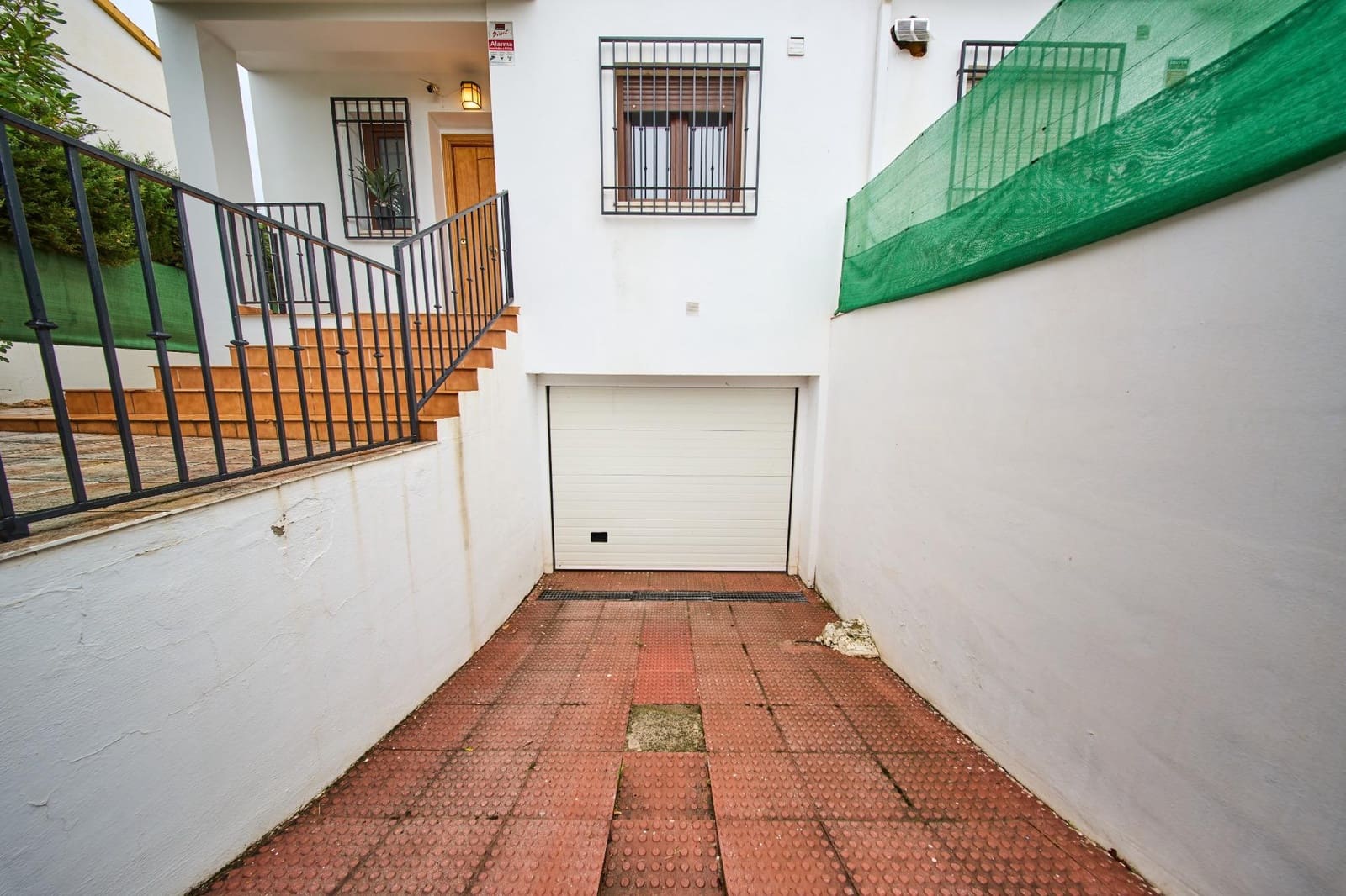 3 camera da letto Villetta Bifamiliare in vendita in Las Gabias con piscina - 350.000 € (Rif: 10067870)
