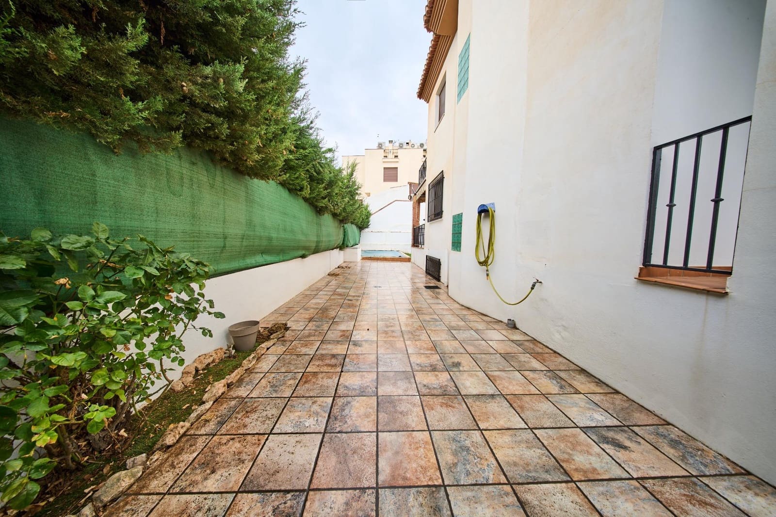 3 camera da letto Villetta Bifamiliare in vendita in Las Gabias con piscina - 350.000 € (Rif: 10067870)
