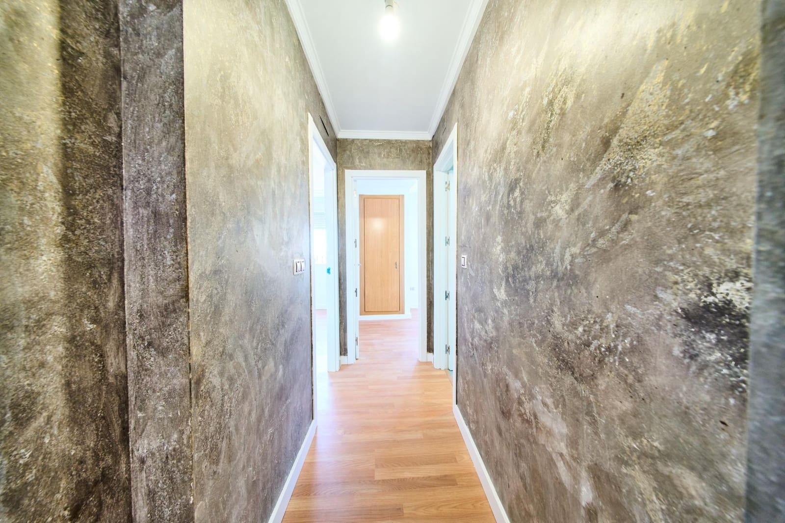 3 slaapkamer Rijtjeshuis te koop in Granada stad - € 240.000 (Ref: 10089626)