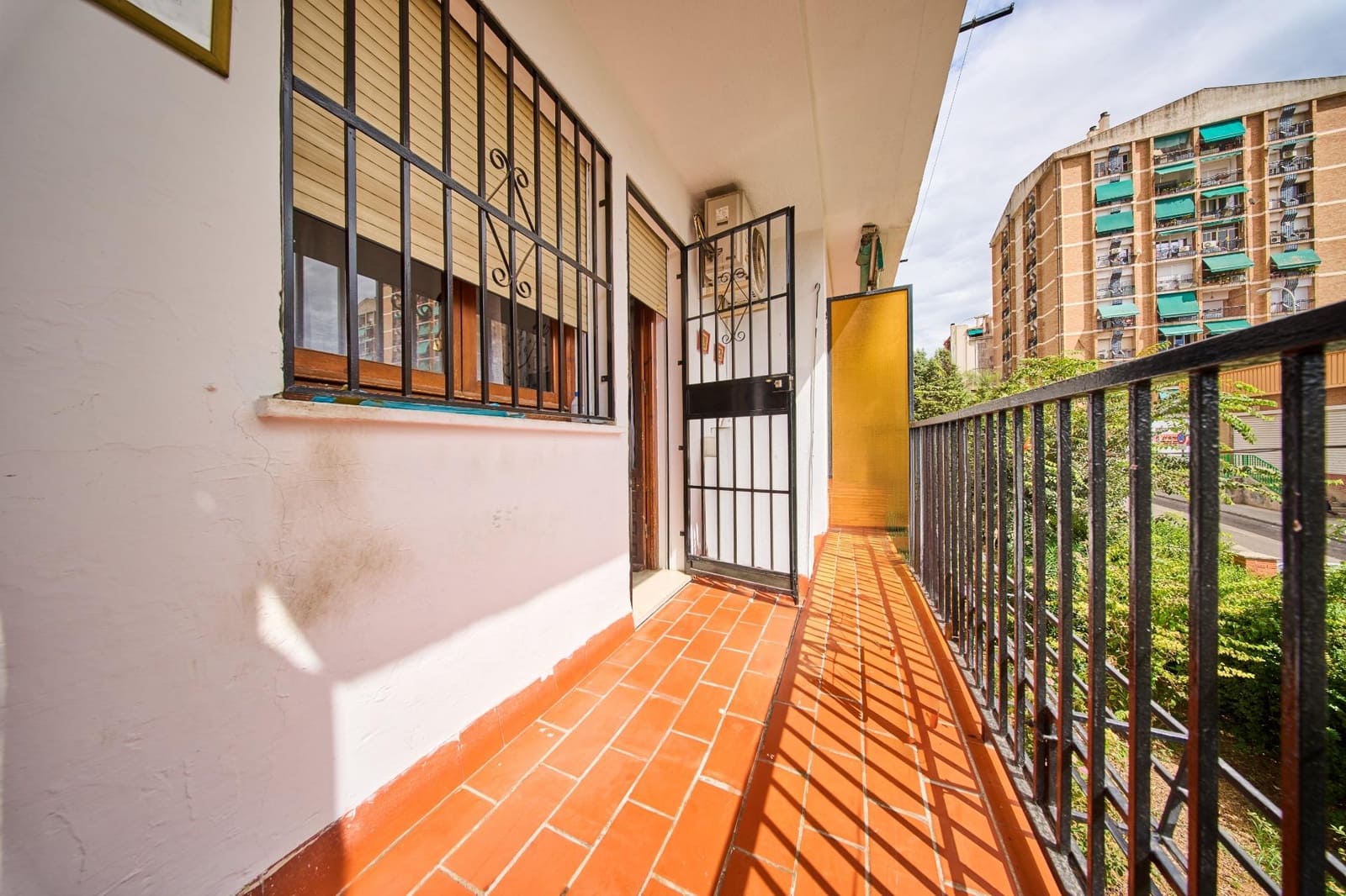 3 bedroom Flat for sale in Granada city - € 145,000 (Ref: 10089629)