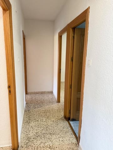 3 sovrum Lägenhet att hyra i Granada stad - 800 € (Ref: 10094930)