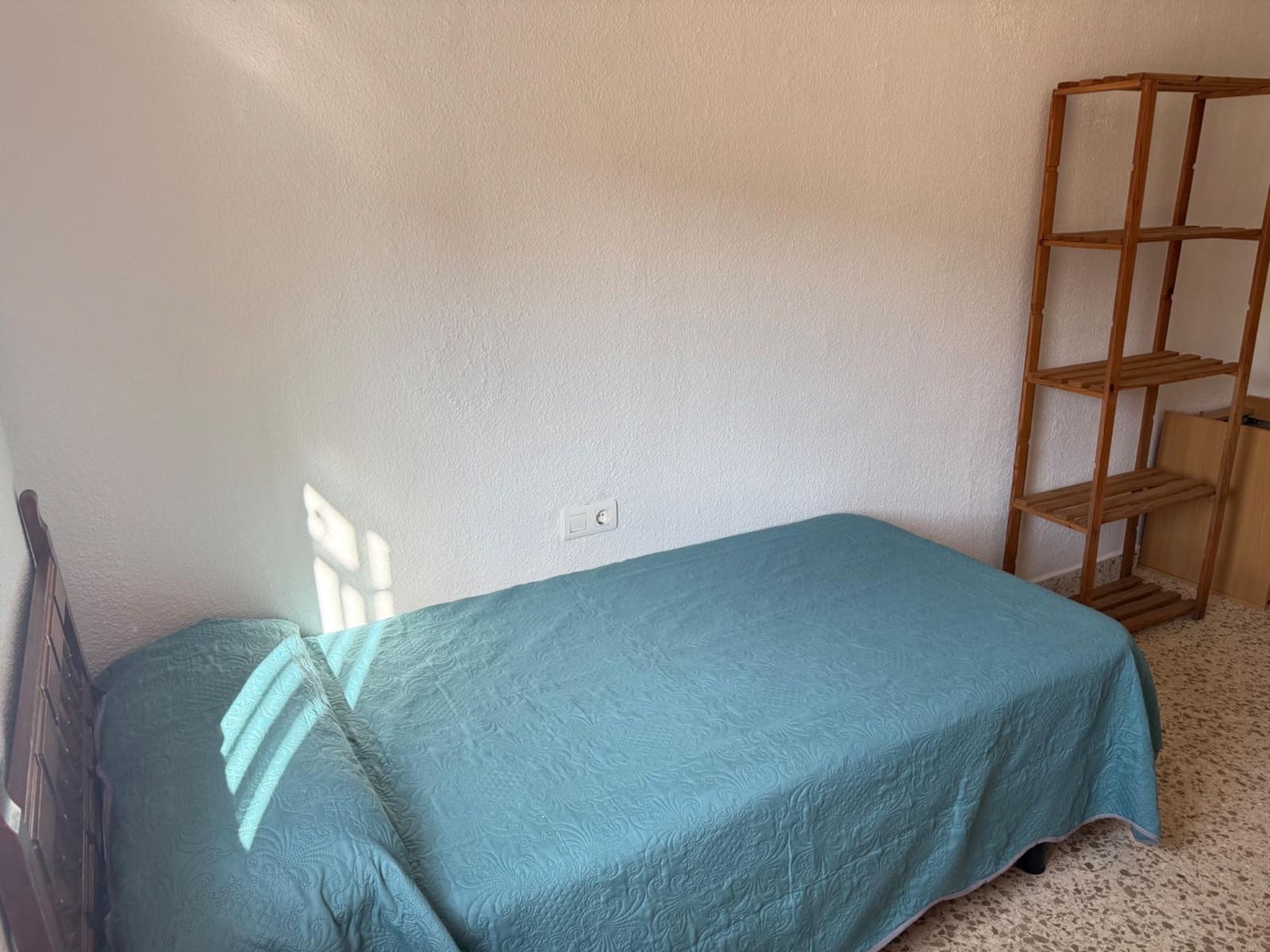 3 sovrum Lägenhet att hyra i Granada stad - 800 € (Ref: 10094930)