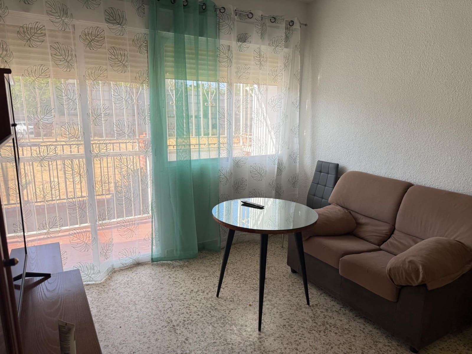 3 sovrum Lägenhet att hyra i Granada stad - 800 € (Ref: 10094930)