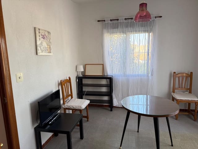 4 sovrum Lägenhet att hyra i Granada stad - 1 000 € (Ref: 10094931)