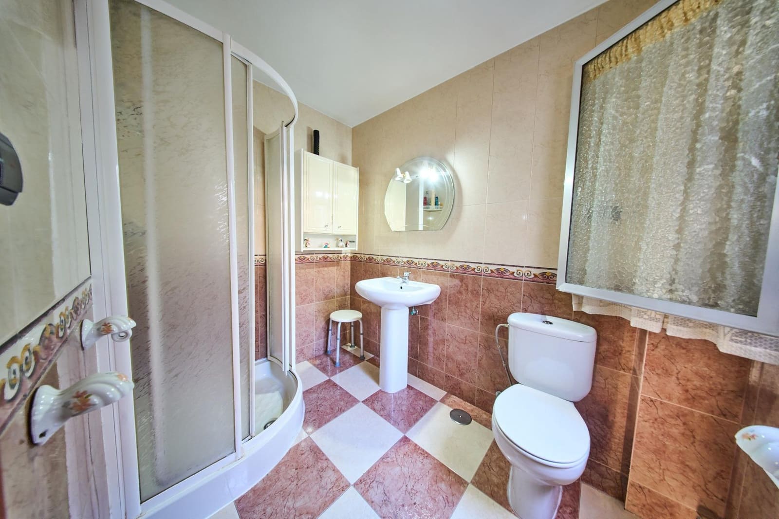 Piso de 4 habitaciones en Albolote en venta con garaje - 199.900 € (Ref: 10098345)